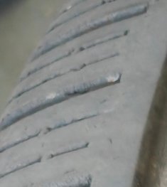 roadside flat tyre